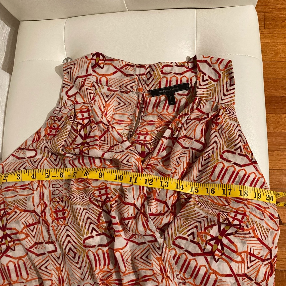 Bcbg Side Pockets Romper, Flex Material.. - image 2